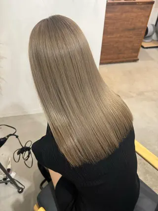 セミロング kohak所属・榎本 瑞貴のヘアスタイル