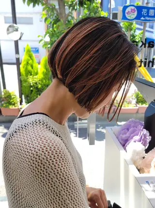 ショート カラー 遠藤 史秋のヘアスタイル