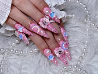 ネイル 🩵Yun nail Salon 🩵のネイルデザイン