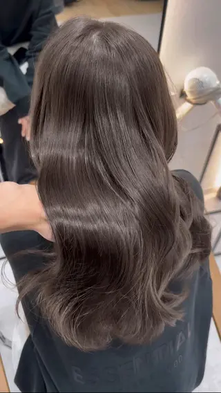 ロング 韓国ヘア🩶侑矢 艶髪透明感/福岡のヘアスタイル