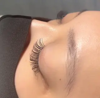 マツエク・マツパ LEDアイラッシュ ∩_∩アオイのマツエク・マツパデザイン