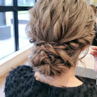 ロング 関口 友菜のヘアスタイル