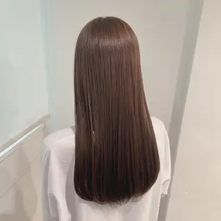 ロング カラー 韓国レイヤー🕊️ 柔らかベージュ🧸のヘアスタイル