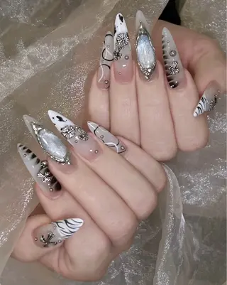 ネイル D-BEAUTY Nailsalonのネイルデザイン