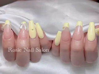 ネイル Rosie Nail サロン南越谷のネイルデザイン