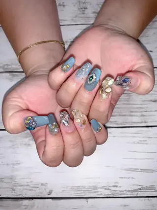 ネイル ゆず秋葉原 Vickyのネイルデザイン