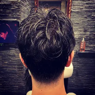 ショート パーマ メンズ HIROGINZA ヒロ銀座 青山所属・マツオ リュウホウ🐉のヘアスタイル