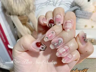 ネイル One Plus Nail Salonのネイルデザイン