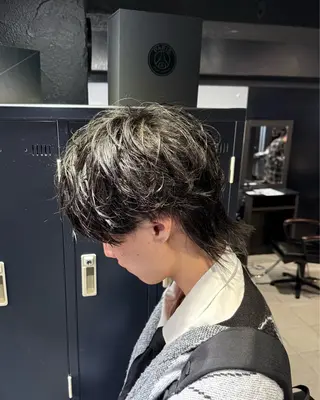 ミディアム パーマ メンズ 【フェザーパーマ】 【縮毛矯正】鶴田文のヘアスタイル