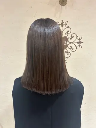 ミディアム 青山 月香のヘアスタイル