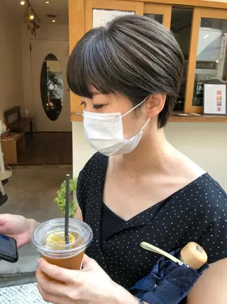 ショート カラー luve heart's And Be minamisemba所属・脇坂 佳世の眉毛・アイブロウイメージ