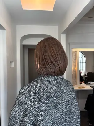 ミディアム カラー 栗林 茉那のヘアスタイル