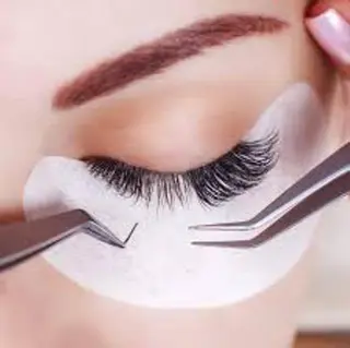 マツエク・マツパ Lioness所属・Lioness 心斎橋店の眉毛・アイブロウイメージ