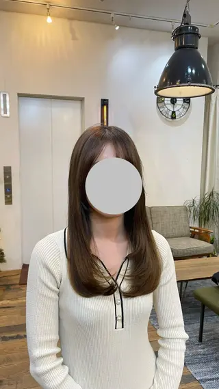 ロング 坂本 菜摘のヘアスタイル