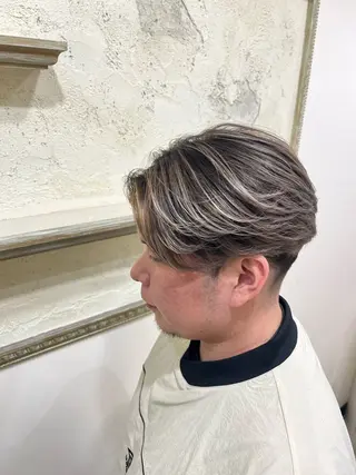 カラー 西村 遼馬のヘアスタイル