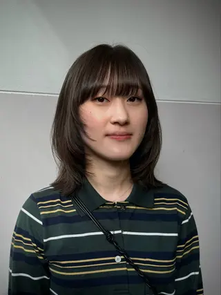 ミディアム INORI /フェイスレイヤーのヘアスタイル