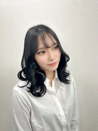 ミディアム カラー 🎀愛されgirly ヘア🫧Ayakaのヘアスタイル