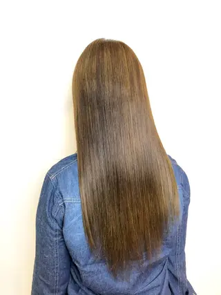 ロング カラー 青野 文香のヘアスタイル