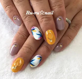 ミディアム ネイル Ru-ru ☆nailのネイルデザイン