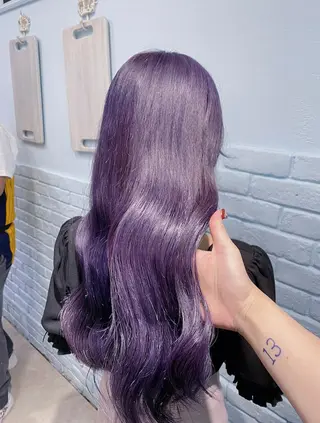 セミロング カラー ヘアアレンジ 韓国レイヤーカット/ 儚げカラーチナツのヘアスタイル