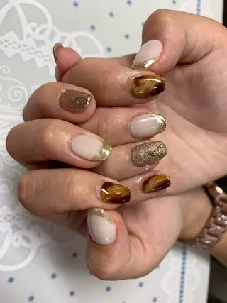 ネイル Miouミオン ネイルサロンのネイルデザイン