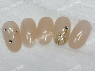 ネイル Nail •Head スパFortunaのネイルデザイン