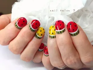 ネイル さくらや❤ パラジェル使用のネイルデザイン