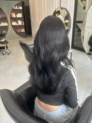 ロング MaisonHALU さくらのヘアスタイル