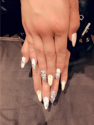 ネイル 藤 あやのネイルデザイン