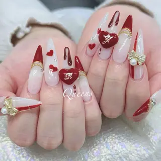 ネイル Queens ゲンのネイルデザイン