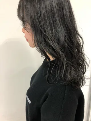 ロング カラー GLROW haruhiのヘアスタイル