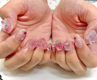 ネイル nailsalon sugarr所属・nailist cocoのネイルデザイン