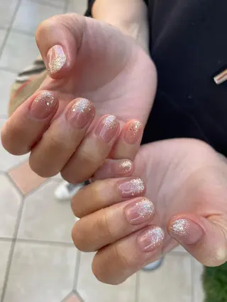 ロング カラー ヘアアレンジ キッズ ネイル マツエク・マツパ アイブロウ 福田 加奈のネイルデザイン