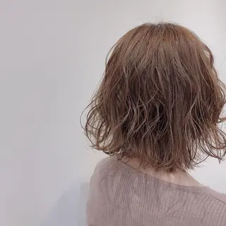ミディアム 推しカラー🎨横浜 ブリーチ/ yuaのヘアスタイル