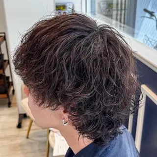 ショート パーマ メンズ 吉田 新平のヘアスタイル