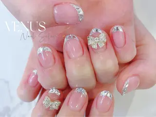ショート VENUS Nail ★池袋徒歩2分のネイルデザイン