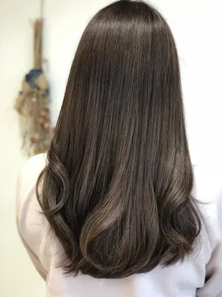 ロング カラー 門田 恭弥のヘアスタイル