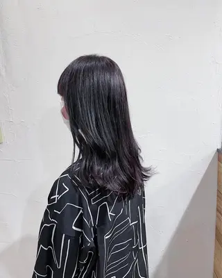 ロング カラー soin by poshのヘアスタイル