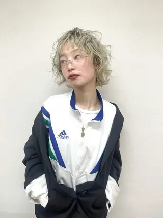 ミディアム HERMITAGE所属・moepi♡ HERMITAGEのヘアスタイル