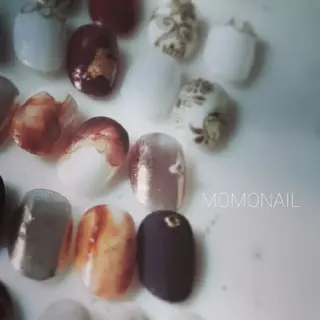 ミディアム MOMO NAILのネイルデザイン