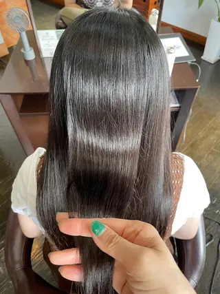 ロング カラー La Ruelle yoko🐈髪質改善のヘアスタイル