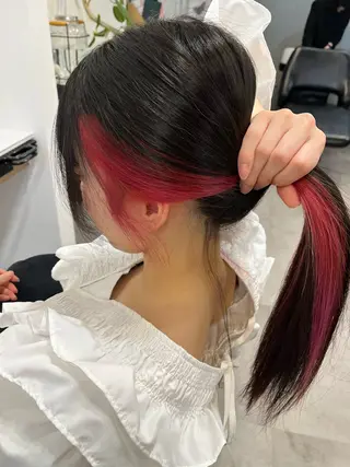 ロング カラー 黒川 綾音のヘアスタイル