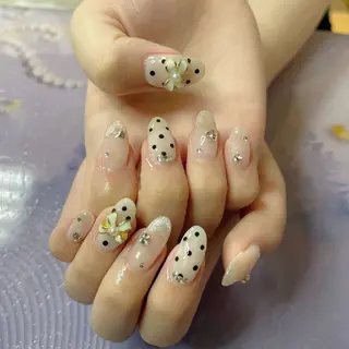 ネイル 畠山 ゆいのネイルデザイン