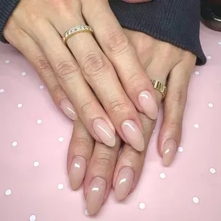 ネイル H’ami nailsalon 新大久保店所属・リサ 長さだし✨のネイルデザイン