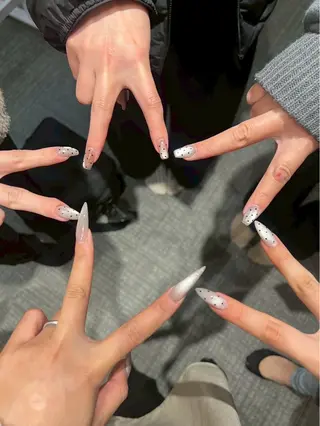 ネイル ネイルサロン Roiのネイルデザイン