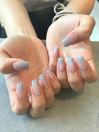 ネイル Nest 岩崎のネイルデザイン