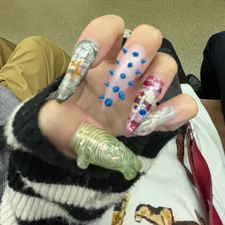 ネイル 小川 柚香のネイルデザイン