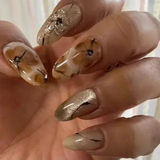 ネイル 奥園 良恵のネイルデザイン