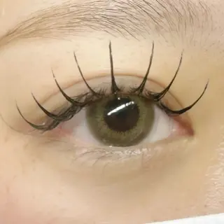 マツエク・マツパ FLEUR eyelashsalon所属・FLEUR 【フルール】のマツエク・マツパデザイン