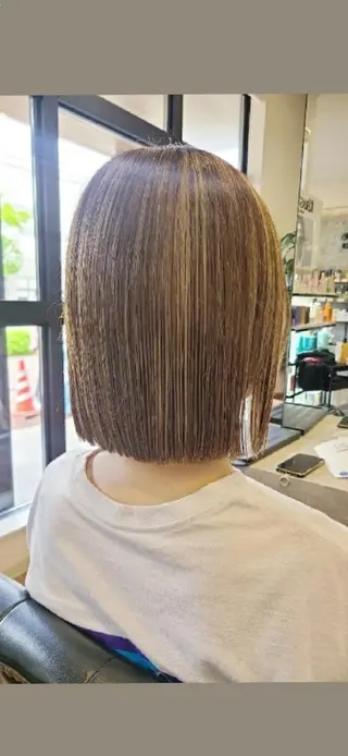 ミディアム カラー 関口 友菜のヘアスタイル